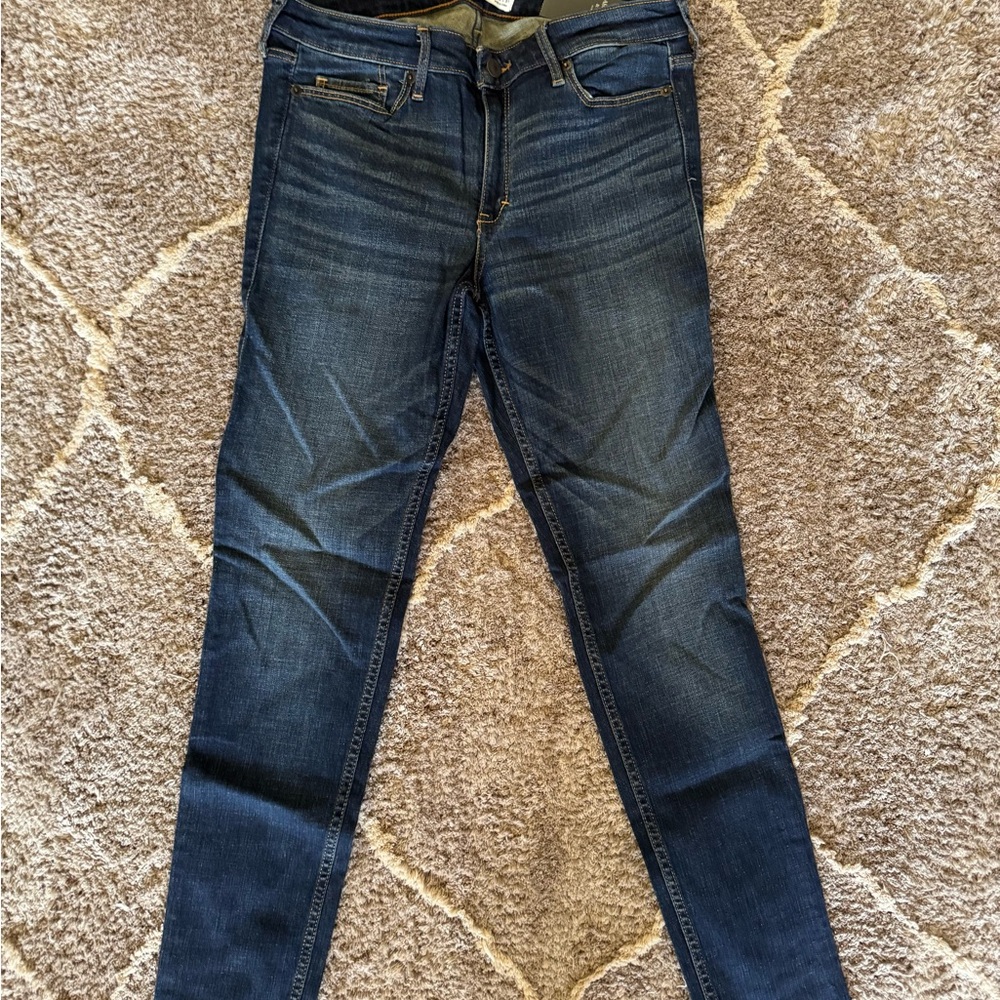 Abercrombie & Fitch Dark Blue Skinny Jeans